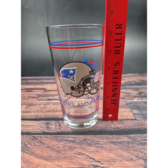 Vtg New England Patriots NFL Football 6.25" Beer Glass & Shot Glass Set Barware - Picture 13 of 13